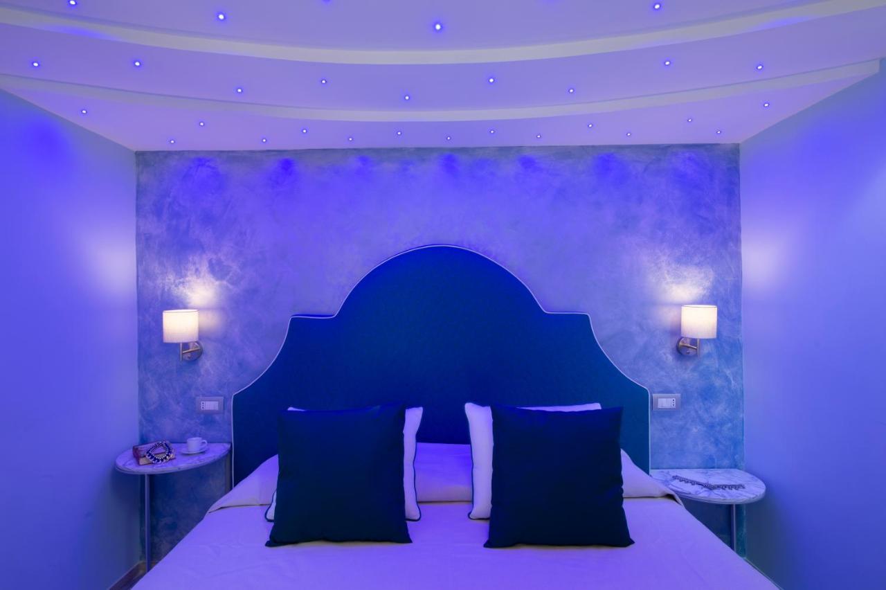 Donna Sofi Holiday House أَجيرولا المظهر الخارجي الصورة