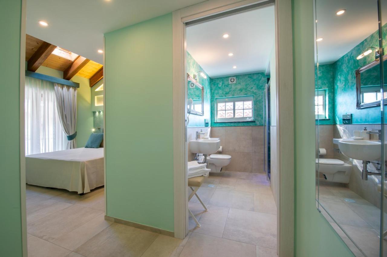 Donna Sofi Holiday House أَجيرولا المظهر الخارجي الصورة