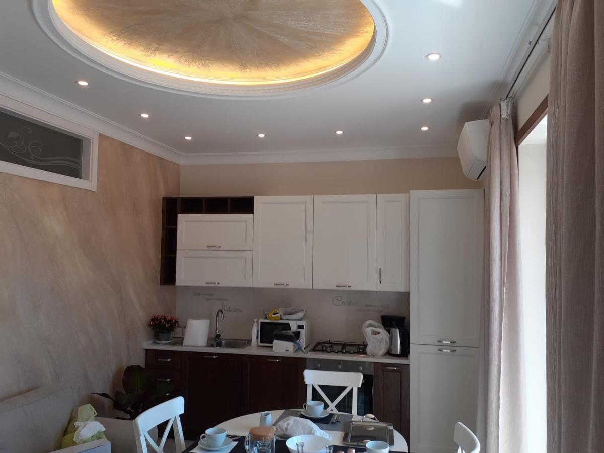 Donna Sofi Holiday House أَجيرولا المظهر الخارجي الصورة